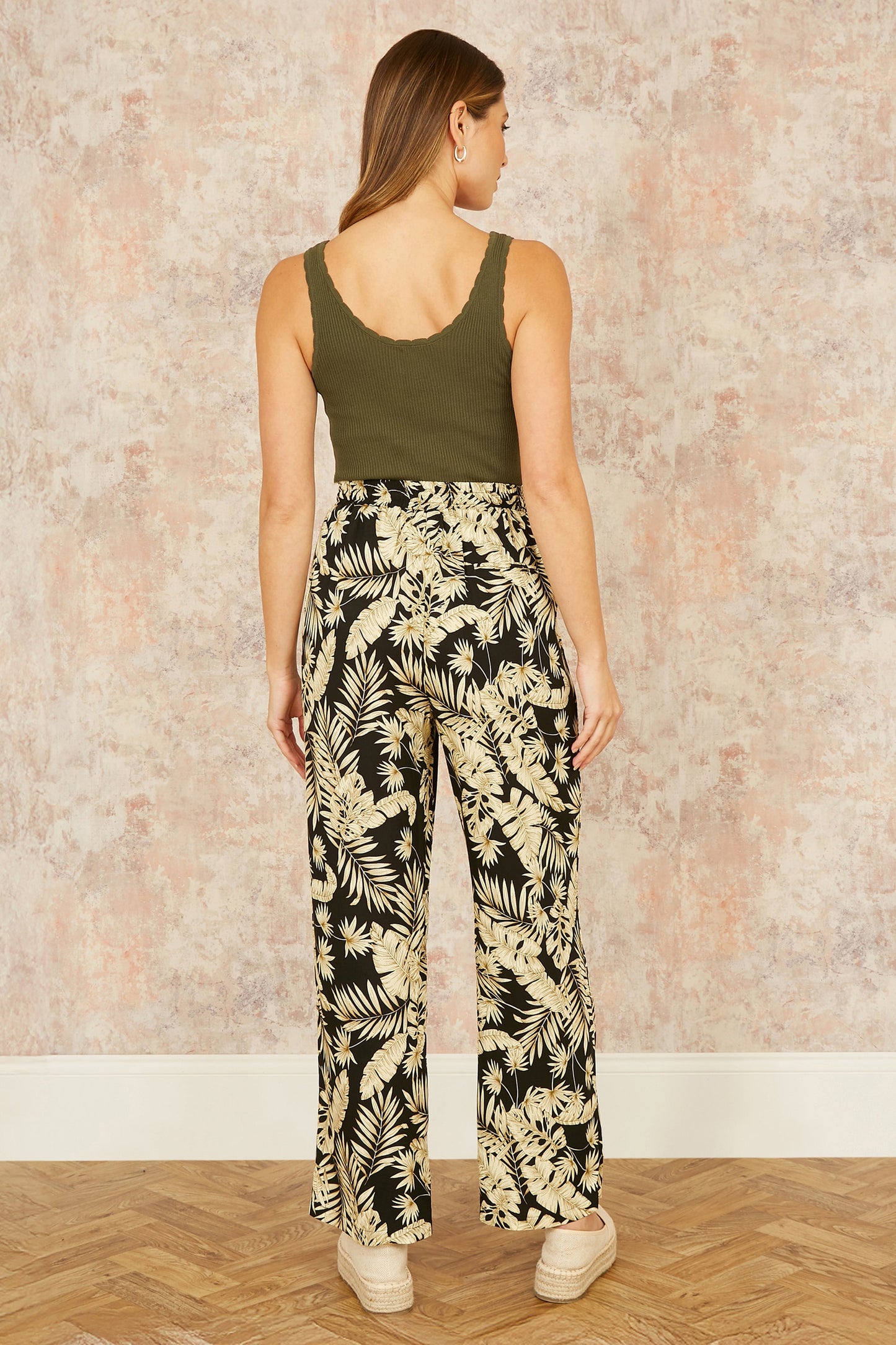 Yumi Black Fern Print Relaxed Fit Trousers