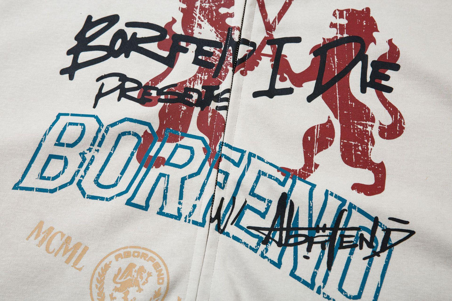 Retro Graffiti Zipper Hoodie – Trendy Fit